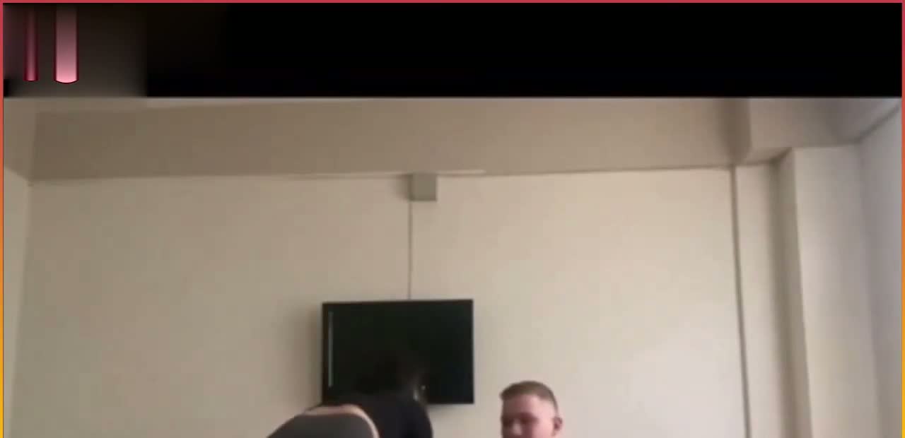 Gözlüklü Liselinin Özel Pornosu HD Sex